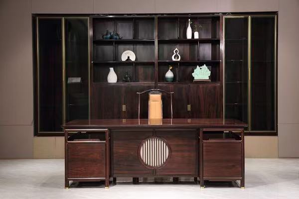 赛道观察：阔叶黄檀新中式家具，三大代表品牌的人居表达