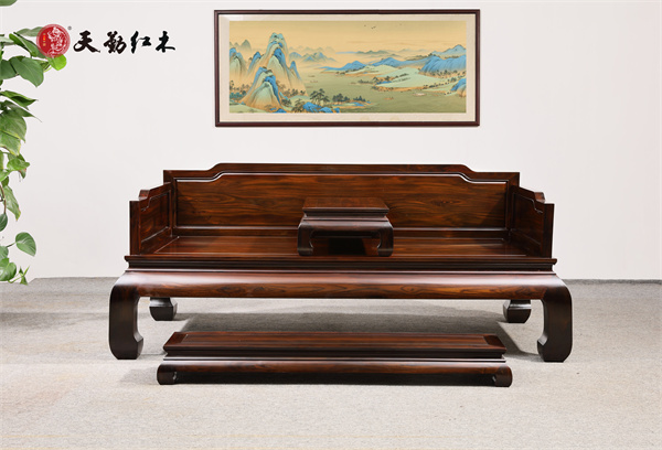 阔叶黄檀品牌天勤红木|阔叶黄檀家具：营造一个舒适宜人的居住环境