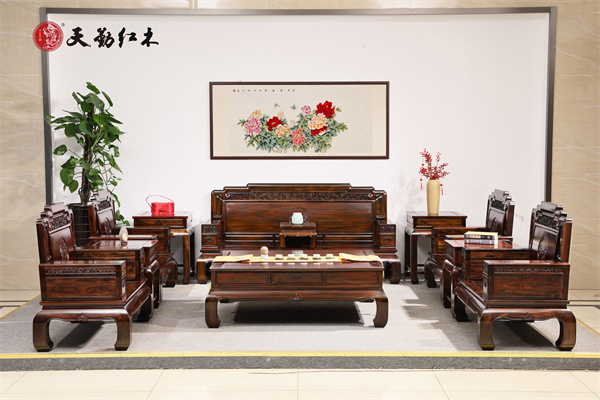 天勤红木